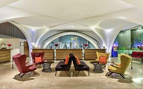 Doubletree By Hilton Sukhumvit Bangkok